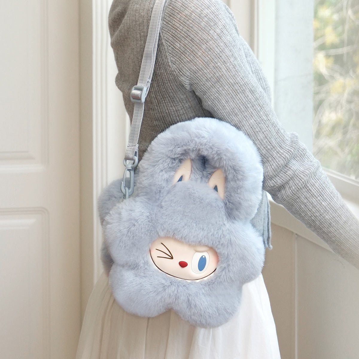 Classic Series-Plush Flower Bag ラブブ　バック THE MONSTERS Classic Series-Plush Flower Bag - POP MART Official