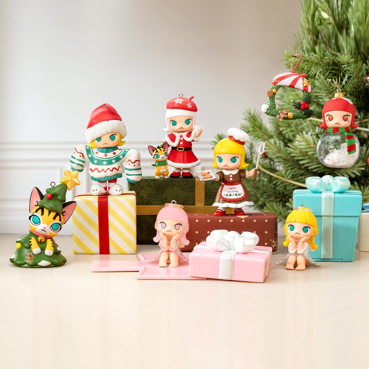 MOLLY Castle Miracle Box Series Figures - POP MART Official