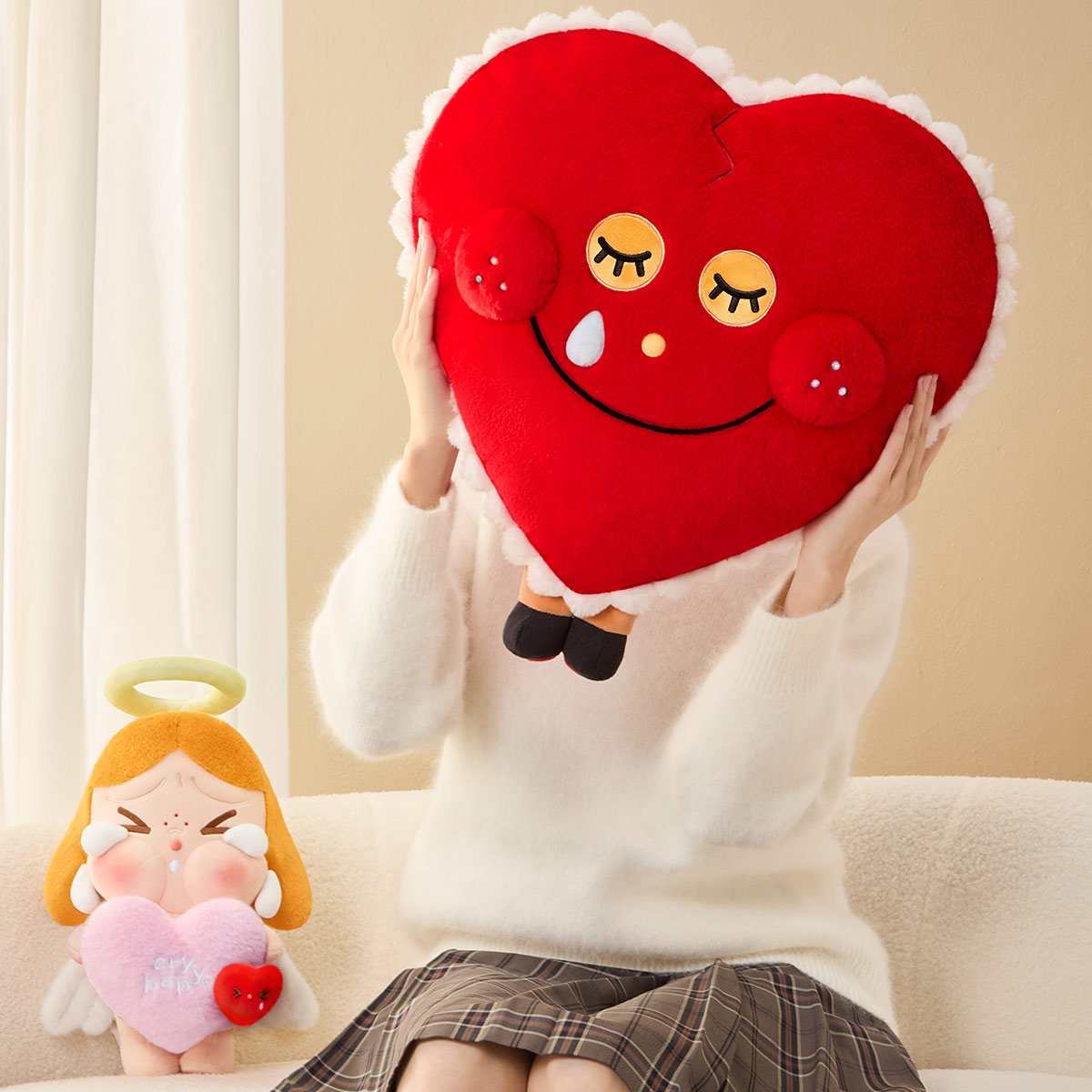 CRYBABY Crying for Love Series-Plush Gift Box | POP MART Official