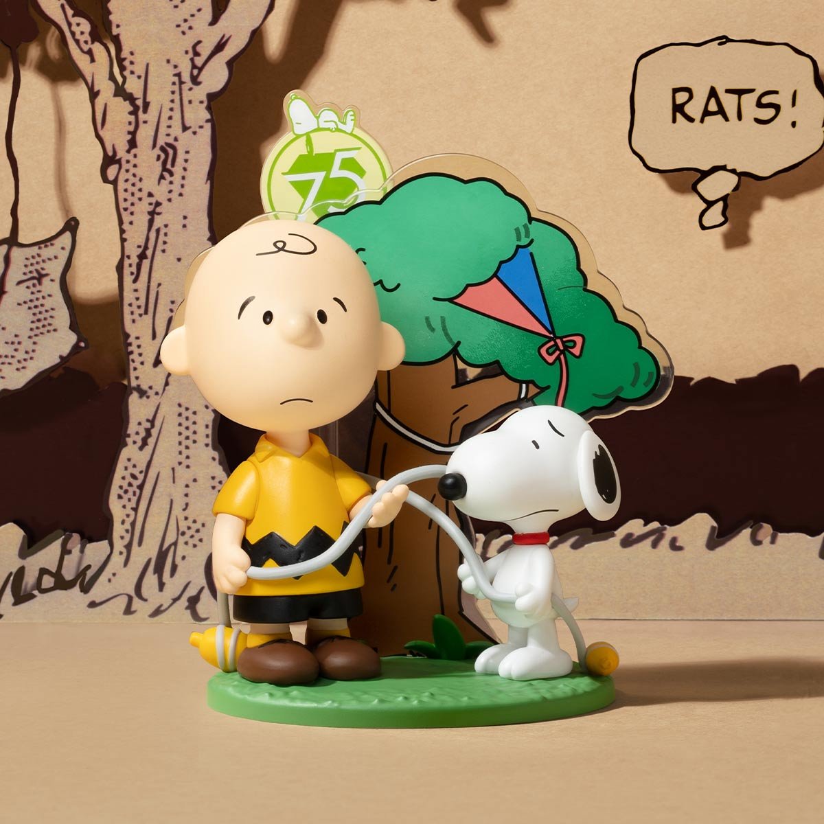 POPMART スヌーピー 75周年記念　シークレット　チャーリーブラウン Peanuts 75th Anniversary | Snoopy Comic Life Series Figures | POP
