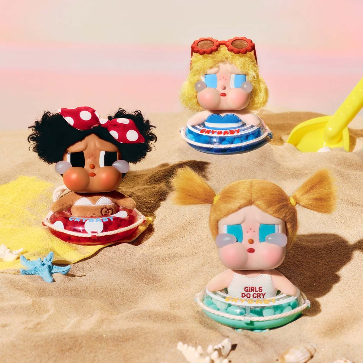 CRYBABY Vacation Mode On Series-Pendant Blind Box | POP MART Official