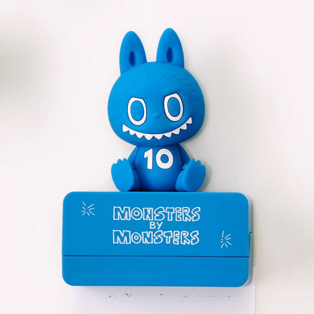 THE MONSTERS 10th Anniversary Series Fridge Magnet - POP MART Official