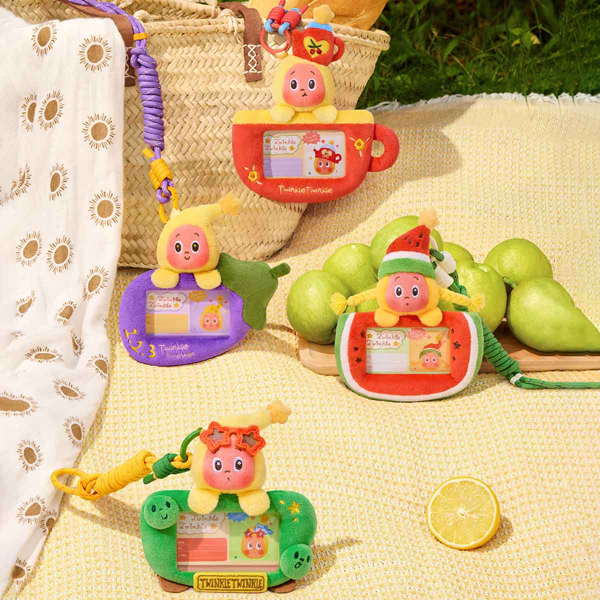 Twinkle Twinkle Live the Ordinary Series - Card Holder Blind Box