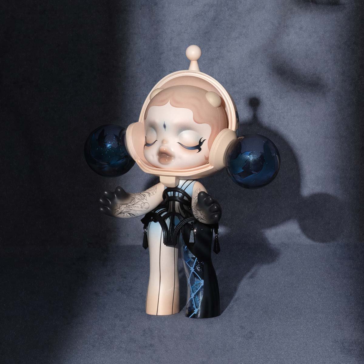 MEGA α SKULLPANDA 400% Guo Pei-Alternate Universe