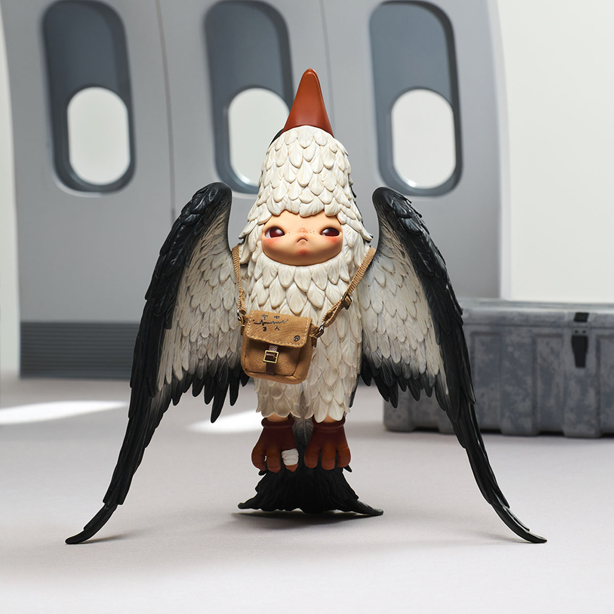 即日発送　Hirono × Leah Dou In the Air ビッグサイズ Hirono × Leah Dou In the Air Figurine | POP MART Official