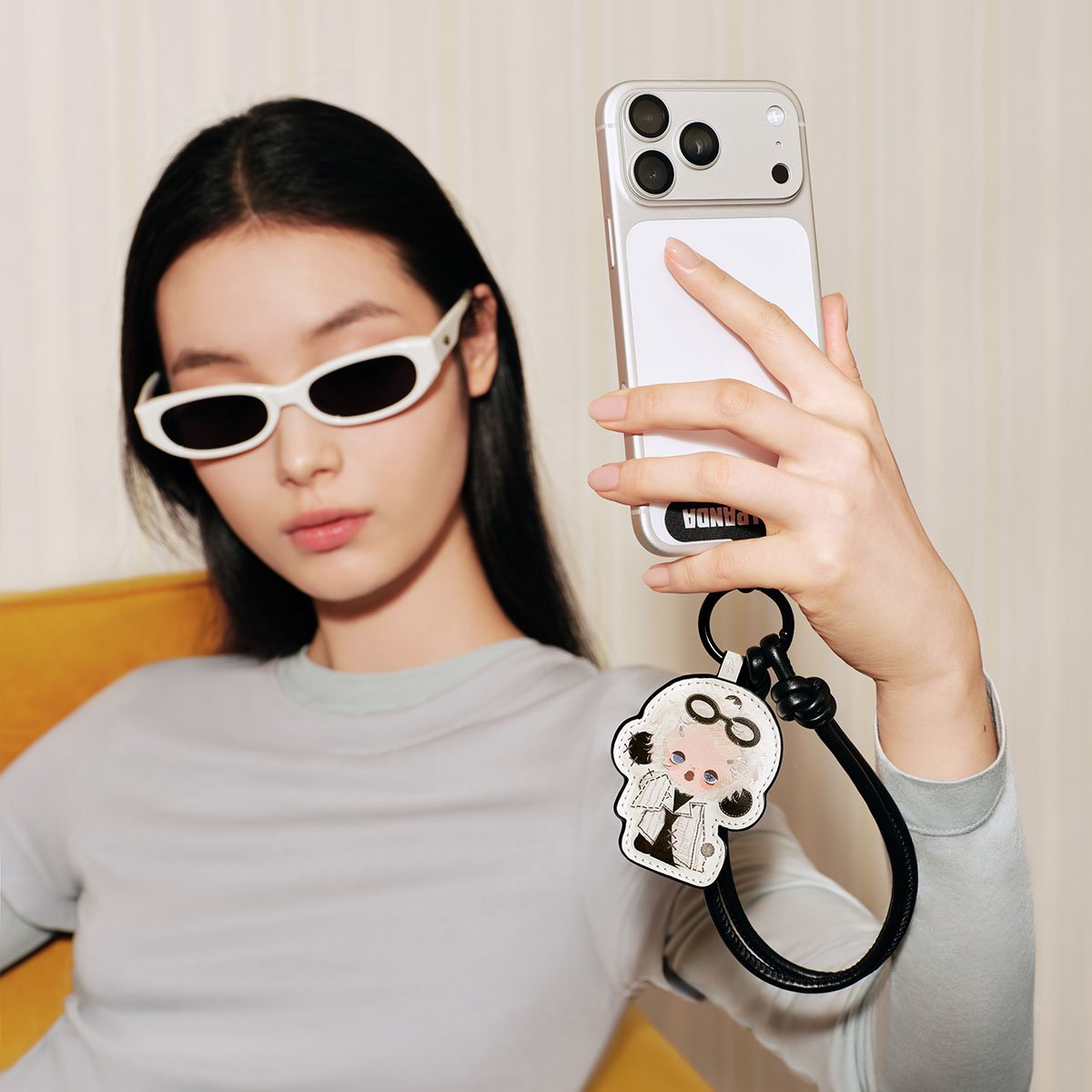 θ SKULLPANDA Off Mode Series Phone Lanyard | POP MART Official