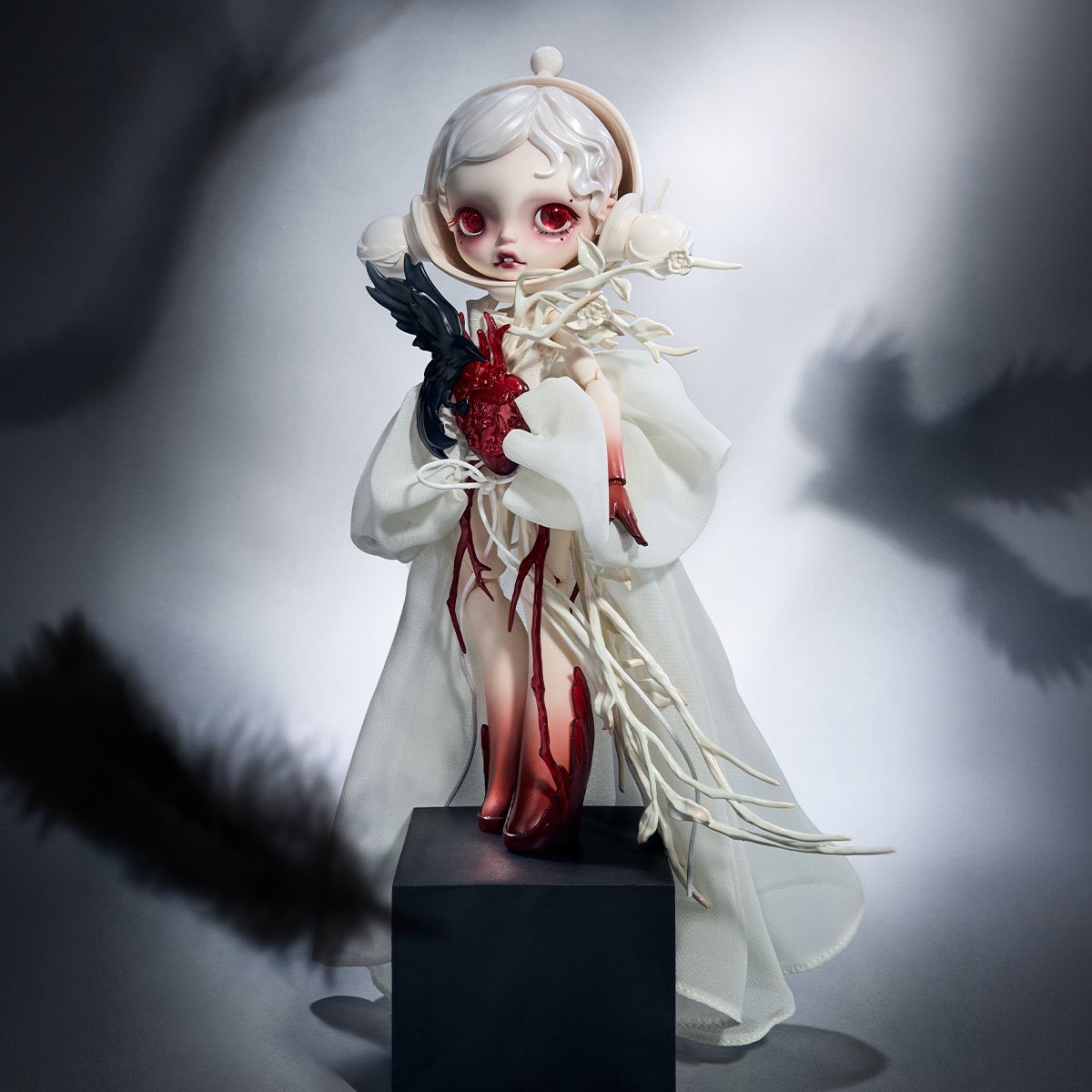 SKULLPANDA x GUO PEI 1/6アクションフィギュア新品、未使用 SKULLPANDA × GUO PEI 1/6 Action Figure | POP MART Official